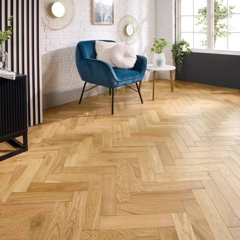 Herringbone Parquet Engineered Wood Flooring 18mm Natural Brushed Matt Lacquer - image 5