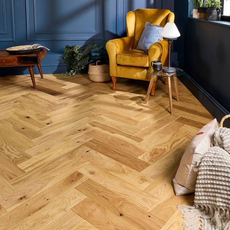 Herringbone Parquet Engineered Wood Flooring 14mm Essential Oak Brushed Lacquer