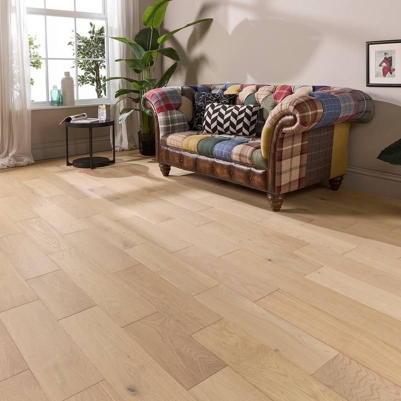 Abbey Danson Nude Oak 14mm x 165mm Brushed Matt Lacquered Engineered Wood Flooring - image 2