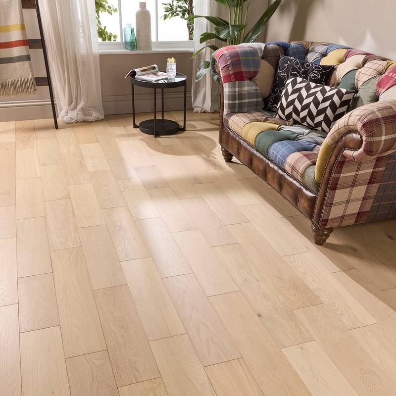 Abbey Danson Nude Oak 14mm x 165mm Brushed Matt Lacquered Engineered Wood Flooring - image 7