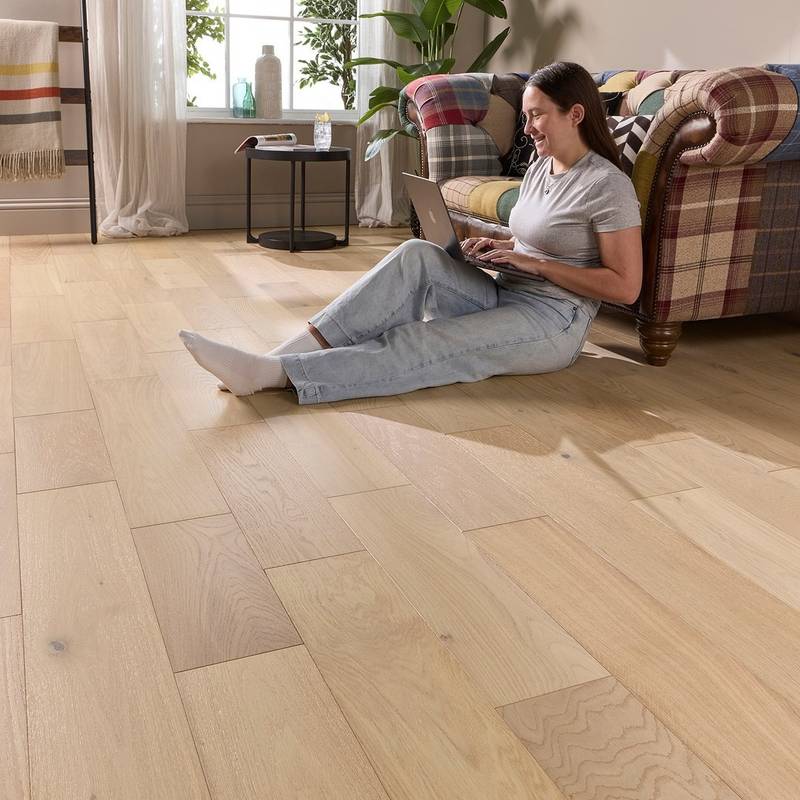 Abbey Danson Nude Oak 14mm x 165mm Brushed Matt Lacquered Engineered Wood Flooring - image 10