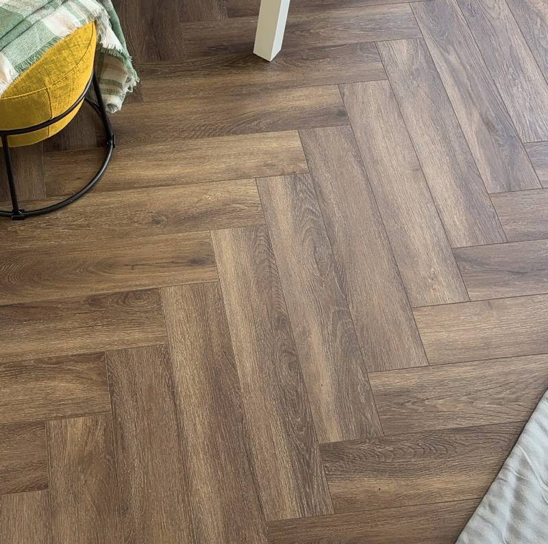Aqua Plank Hazel Oak Herringbone Click Vinyl - image 3