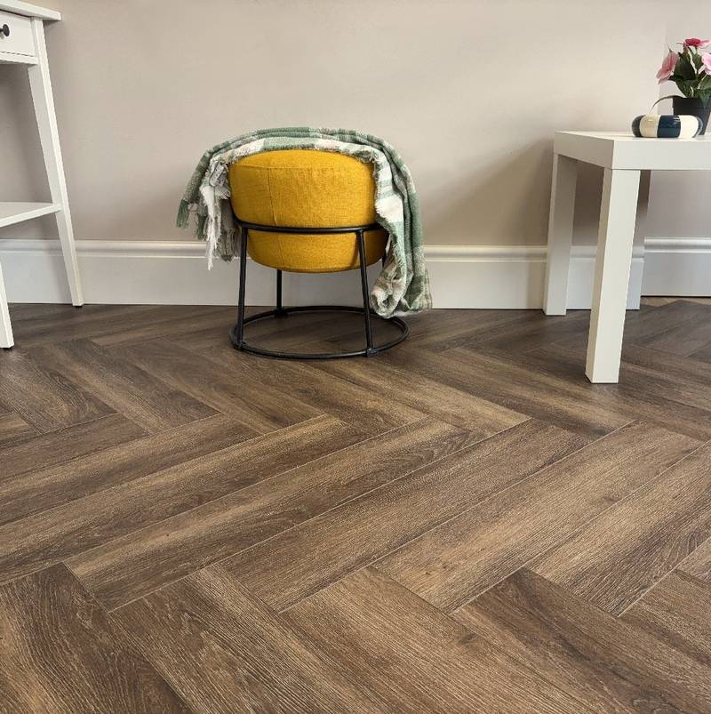 Aqua Plank Hazel Oak Herringbone Click Vinyl - image 4