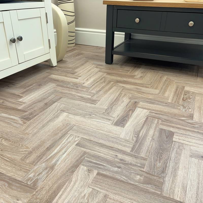 Chic Parquet Mini LVT Flooring Dry Back Blackjack Oak 229 - image 4