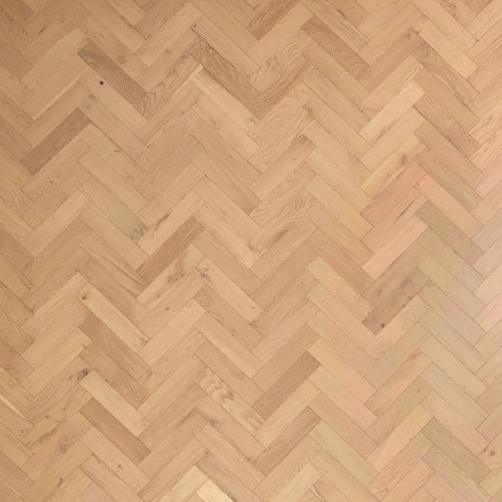 Herringbone Parquet Engineered Wood Flooring 12mm Essence Oak Matt Lacquer - Big