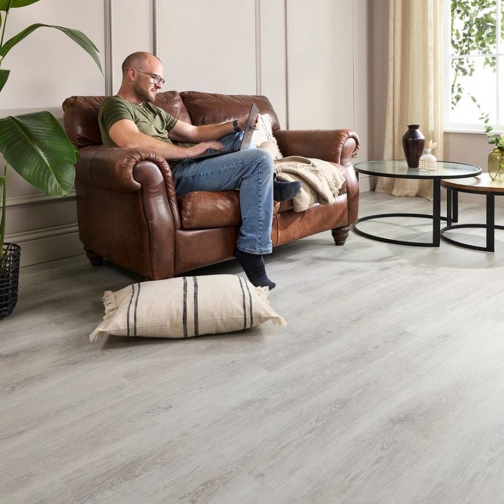 Aqua Plank Shale Grey Oak Click Vinyl Flooring