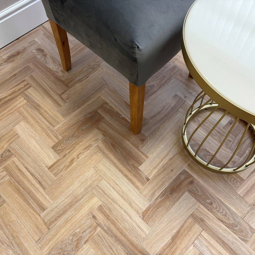 Chic Parquet Mini LVT Flooring Dry Back Blackjack Oak 220