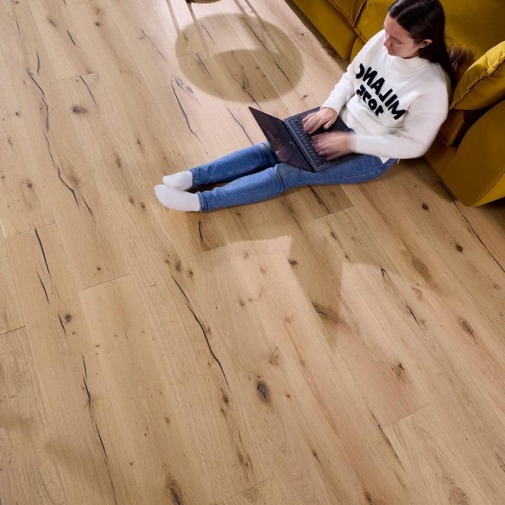 Loire Engineered Wood Flooring 15mm x 190mm Clear Oak Distressed Wax Oil 
