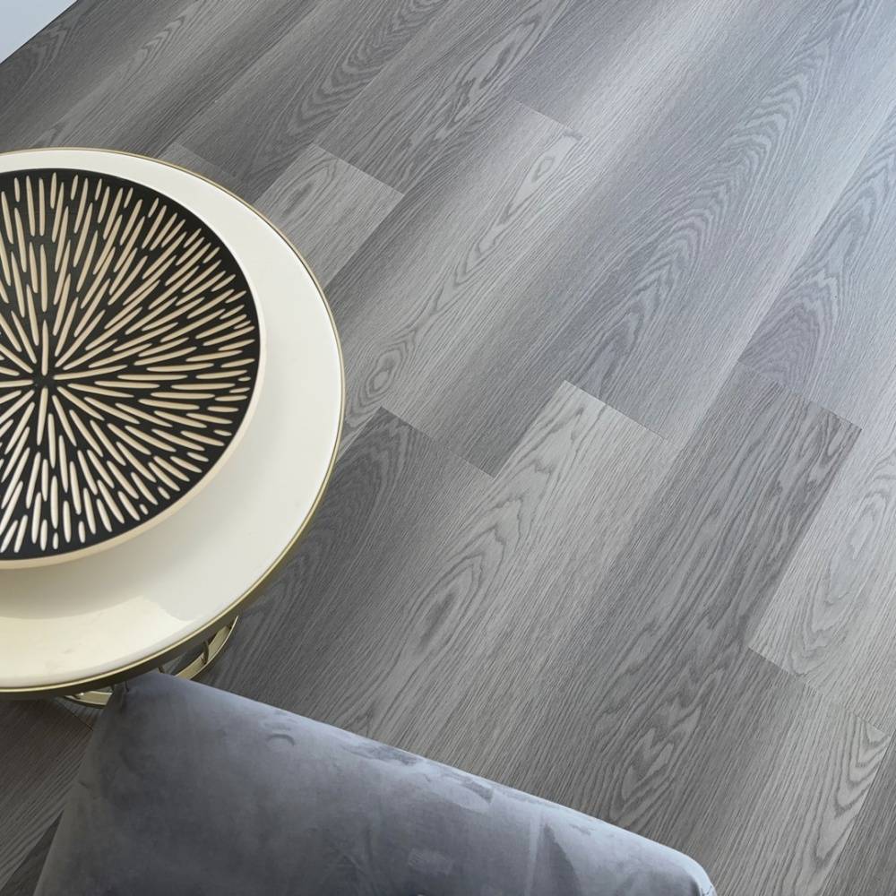 Engrave Oak Grey Luxury Vinyl Flooring Plank 7007