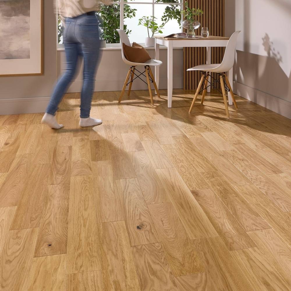 Manor Althorpe 18mm x 125mm Natural Lacquer Engineered Oak Flooring