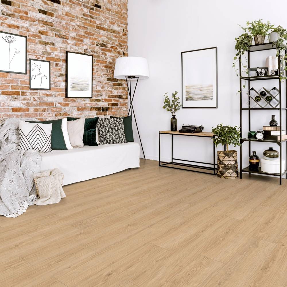 Prestige Laminate Flooring 8mm Refined Oak 8114