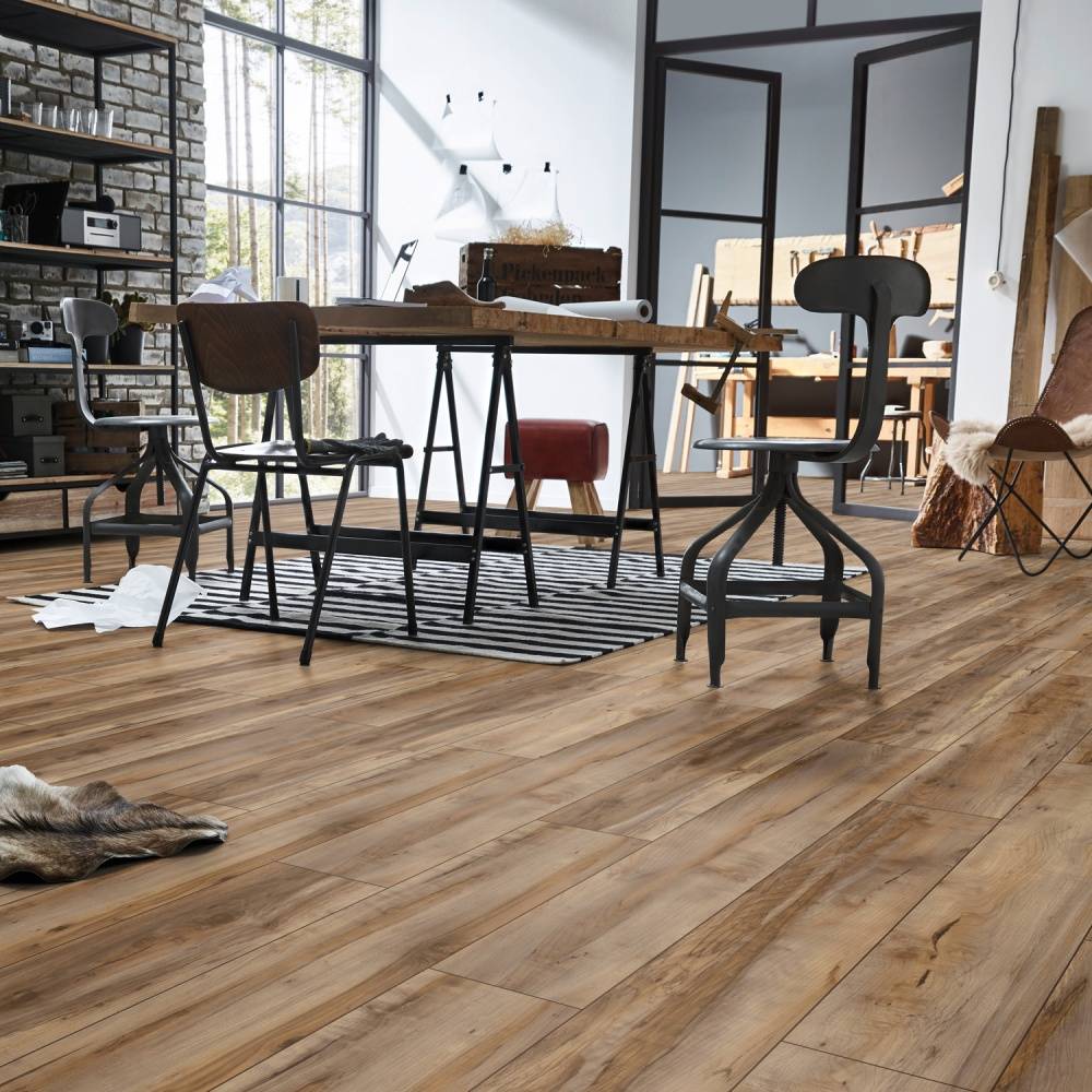 Prestige Laminate Flooring 8mm Valley Maple 6007