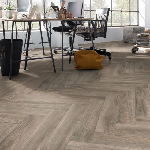 Embrace Herringbone 10mm Tagus Oak 4627
