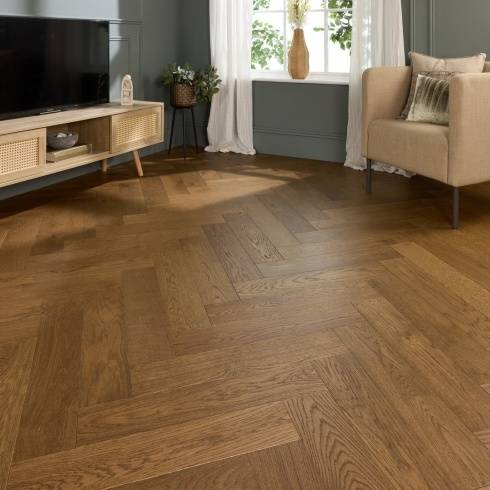 Herringbone Parquet Brushed Matt Lacquer 14mm Harvest Oak Engineered