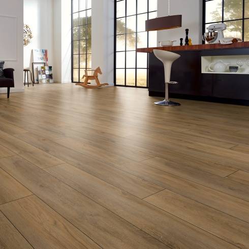 Prestige Plus Laminate Flooring 12mm Soft Brown Oak AC5 Click 4957