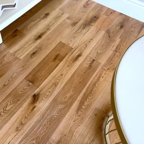 Hinton 18mm Natural Matt Lacquer Solid Wood Flooring