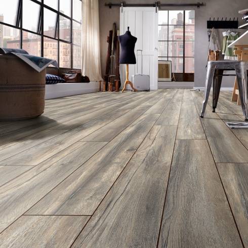 Embrace Pro Laminate Flooring 10mm Nimbus Grey Oak 3572