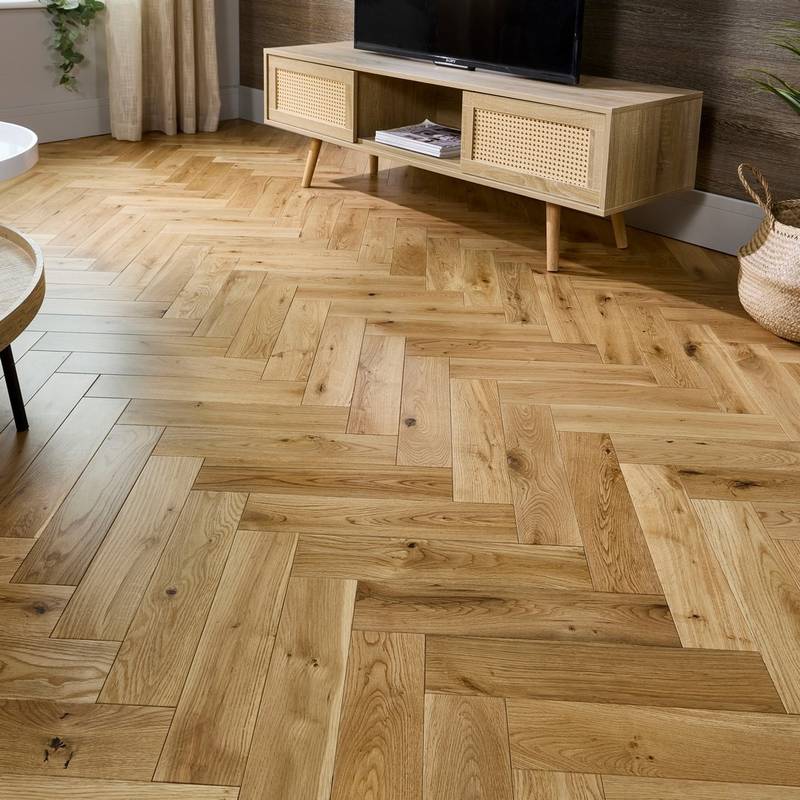 Herringbone Solid Wood Flooring 18mm Natural Uv Oiled - image 5