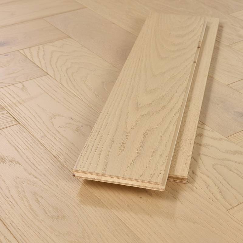 14mm Herringbone Parquet Engineered Wood Flooring Nude Oak - image 5