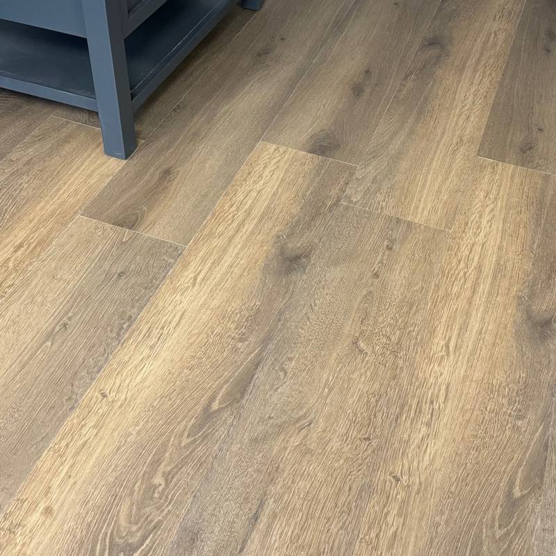 Hyper Loc Matt Smoked Oak H054 Click Vinyl  - image 1